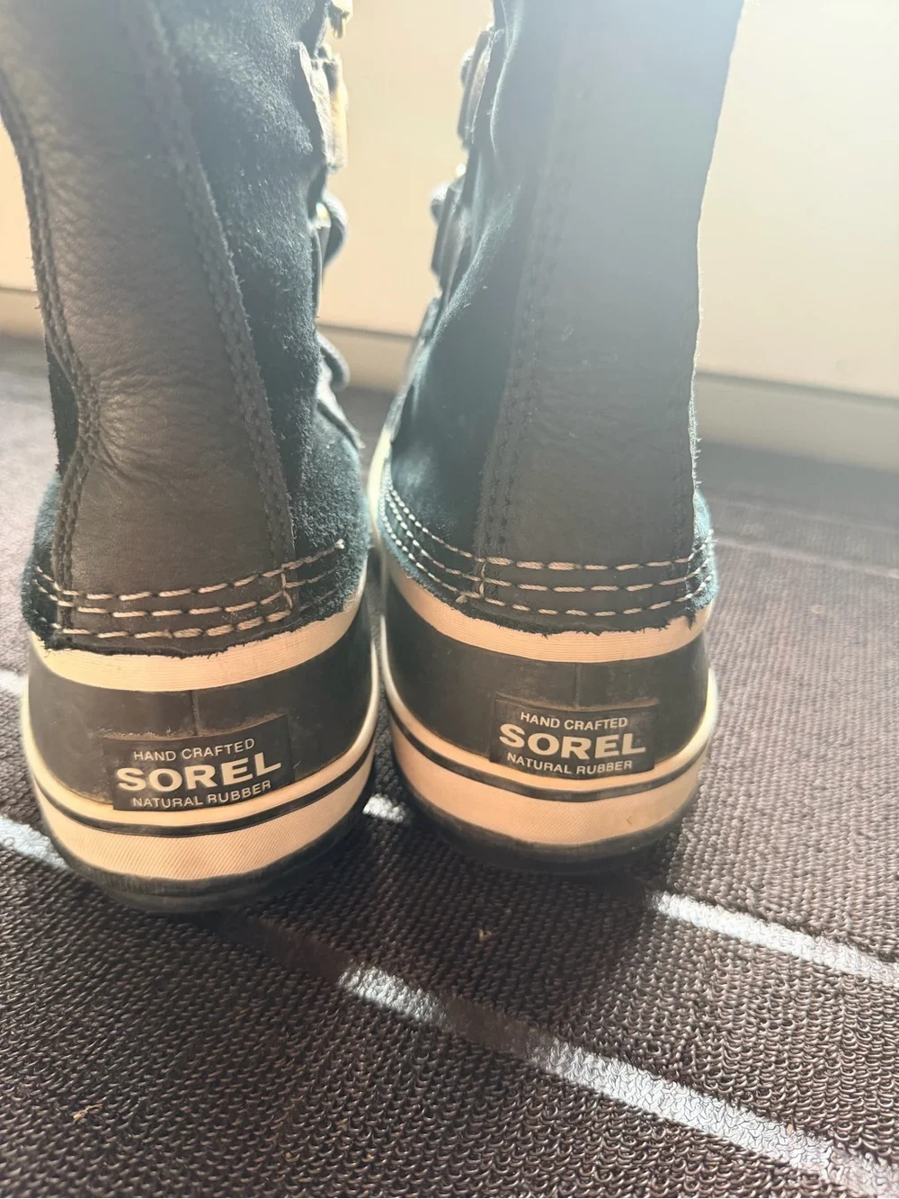 Sorel Joan of Arctic Tall Waterproof Snow Boots Black Faux Fur Women’s 9 Winter